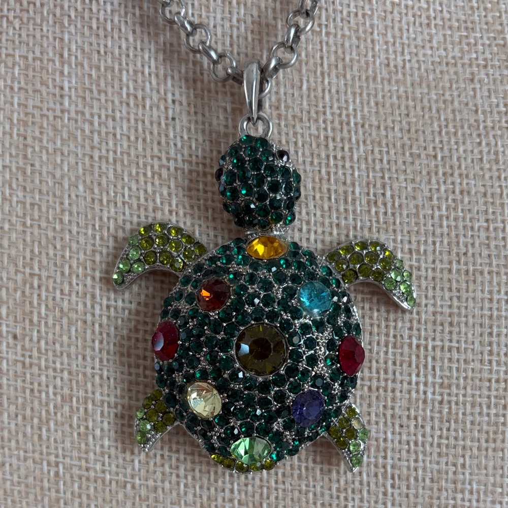 Colorful Turtle Pendant Necklace